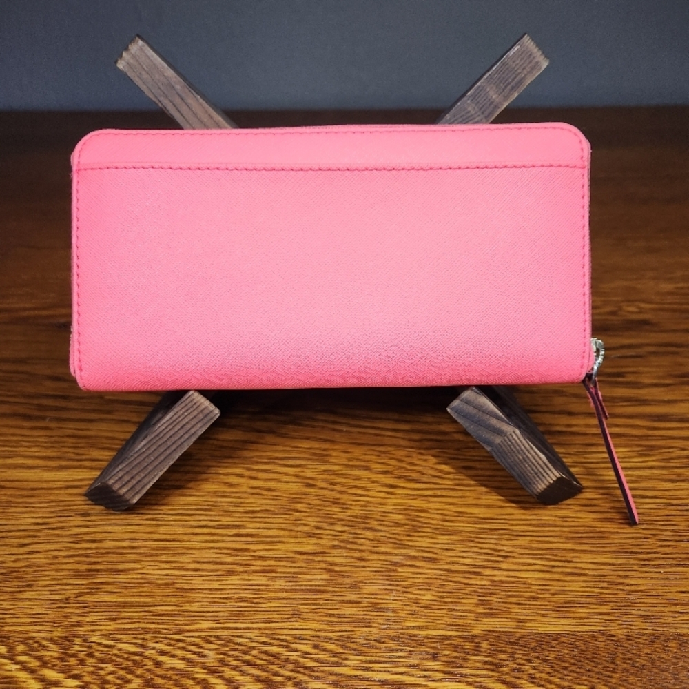Kate Spade 'How Refreshing' Neda Leather Wallet in Geranium Pink Pineapples - Picture 2 of 7